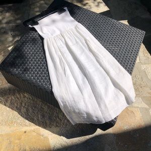 White linen strapless Theory dress